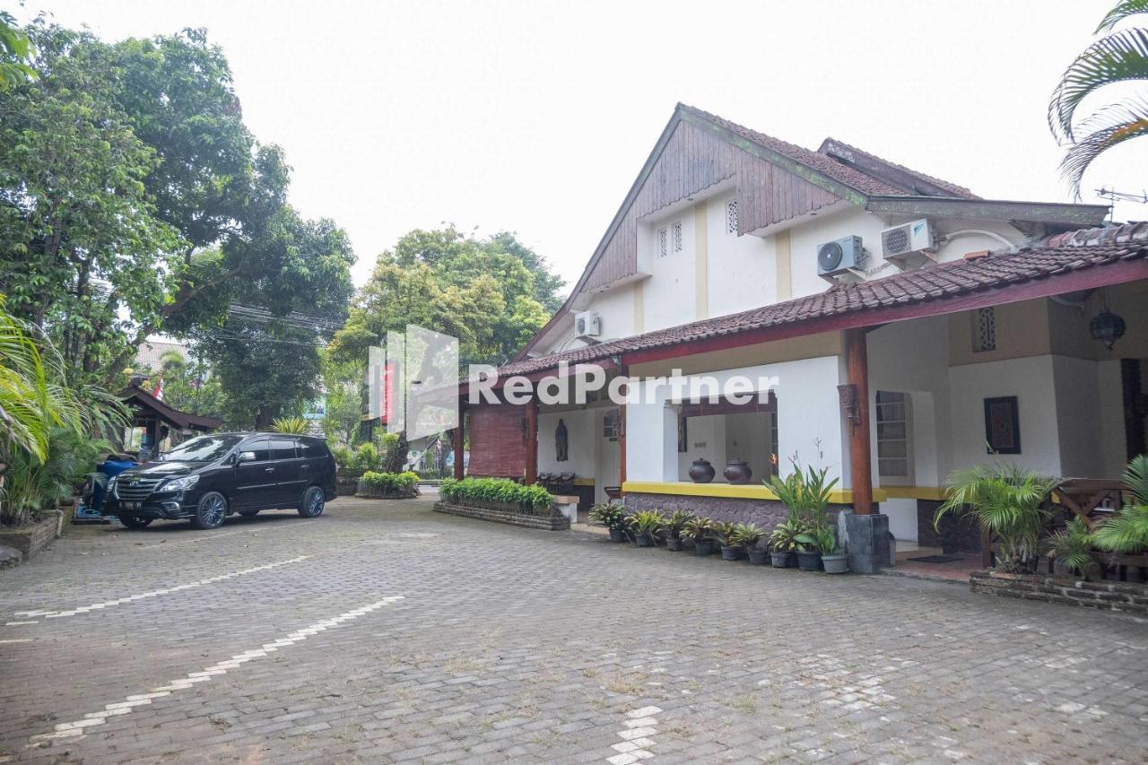 Monginsidi Guest House Syariah Malioboro Yogyakarta Mitra Reddoorz 外观 照片